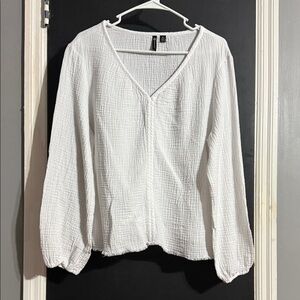 3/$16 Versona Lightweight Cotton V-Neck Long Sleeve Top Size: XL